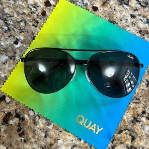 Quay Australia - Vivienne